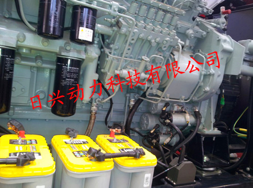 三菱R16柴油發(fā)動機(jī)氣缸頭、進(jìn)排氣閥門機(jī)構(gòu)的組裝