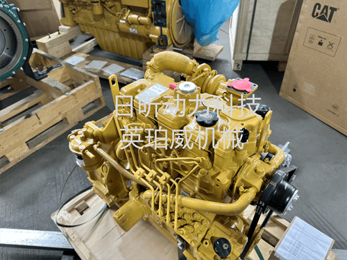 卡特挖掘機發(fā)動機敲缸了還能開多久？