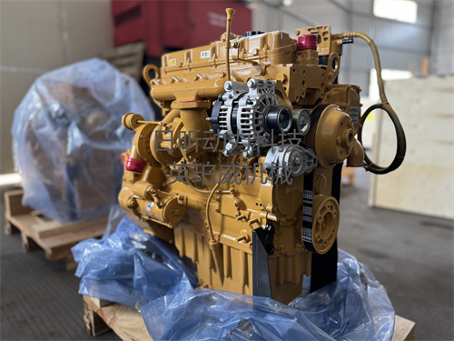 卡特3056e發(fā)動機排氣管冒白煙有幾種情況？