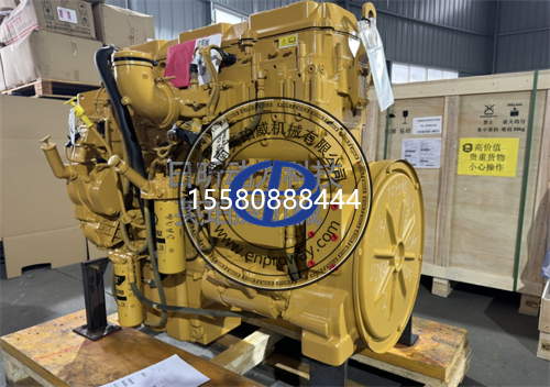 挖掘機(jī)“心臟”大揭秘：卡特C13與帕金斯2206發(fā)動(dòng)機(jī)總成