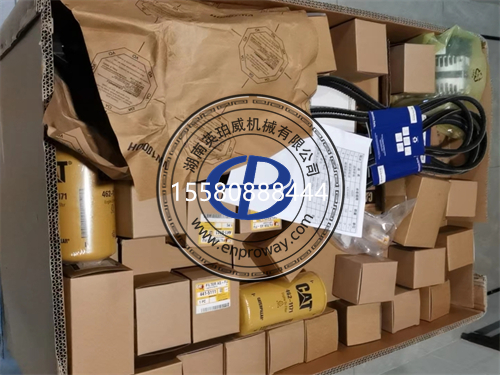 卡特彼勒壓路機(jī)：揭秘其零配件的神秘面紗