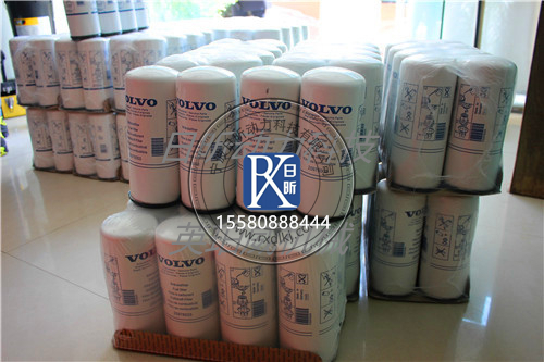 沃爾沃柴油機(jī)燃油濾清器：更換周期與維護(hù)方法